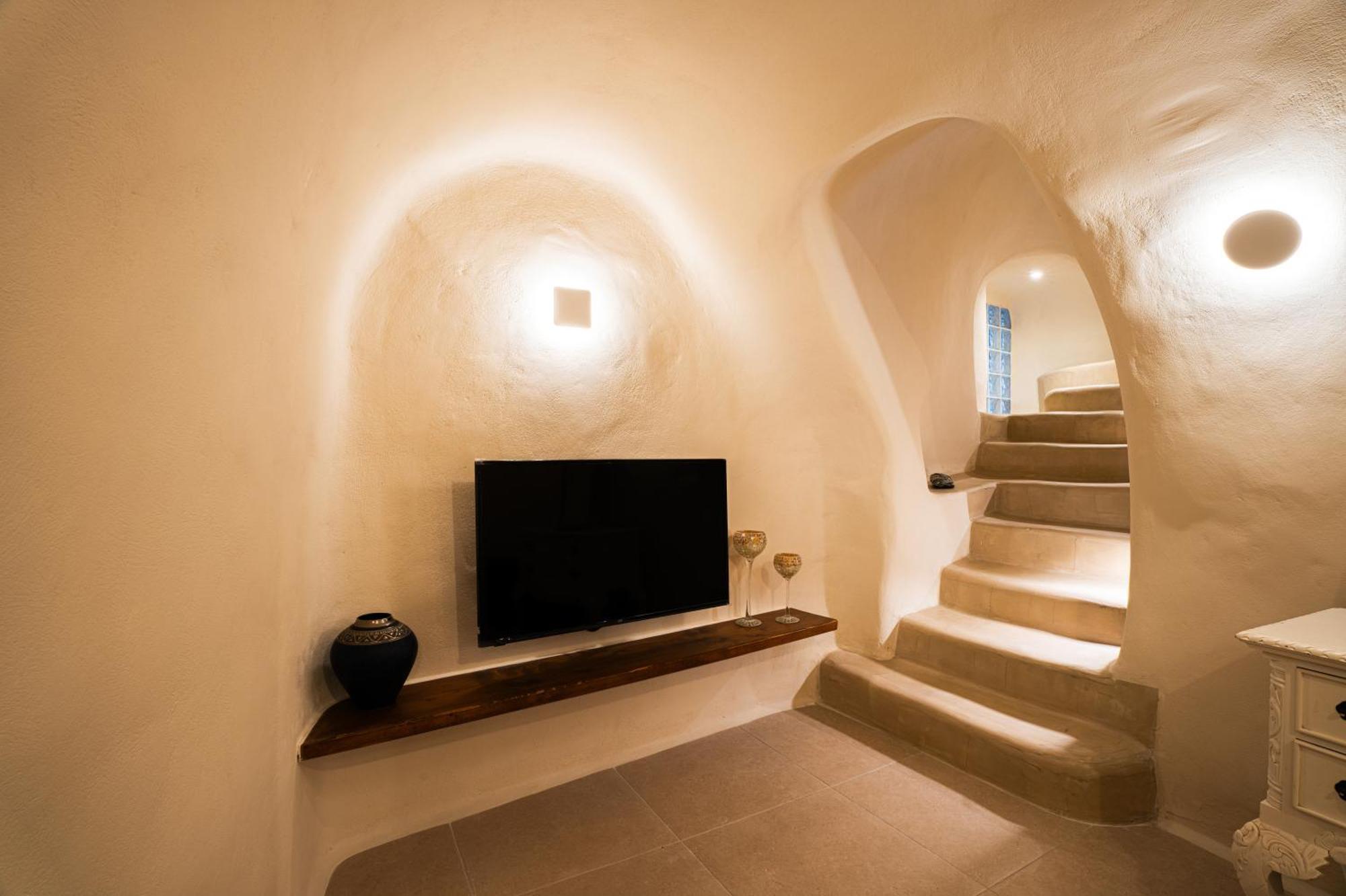 Approxi Cave: 2-Bedroom Retreat Exo Gonia Ngoại thất bức ảnh