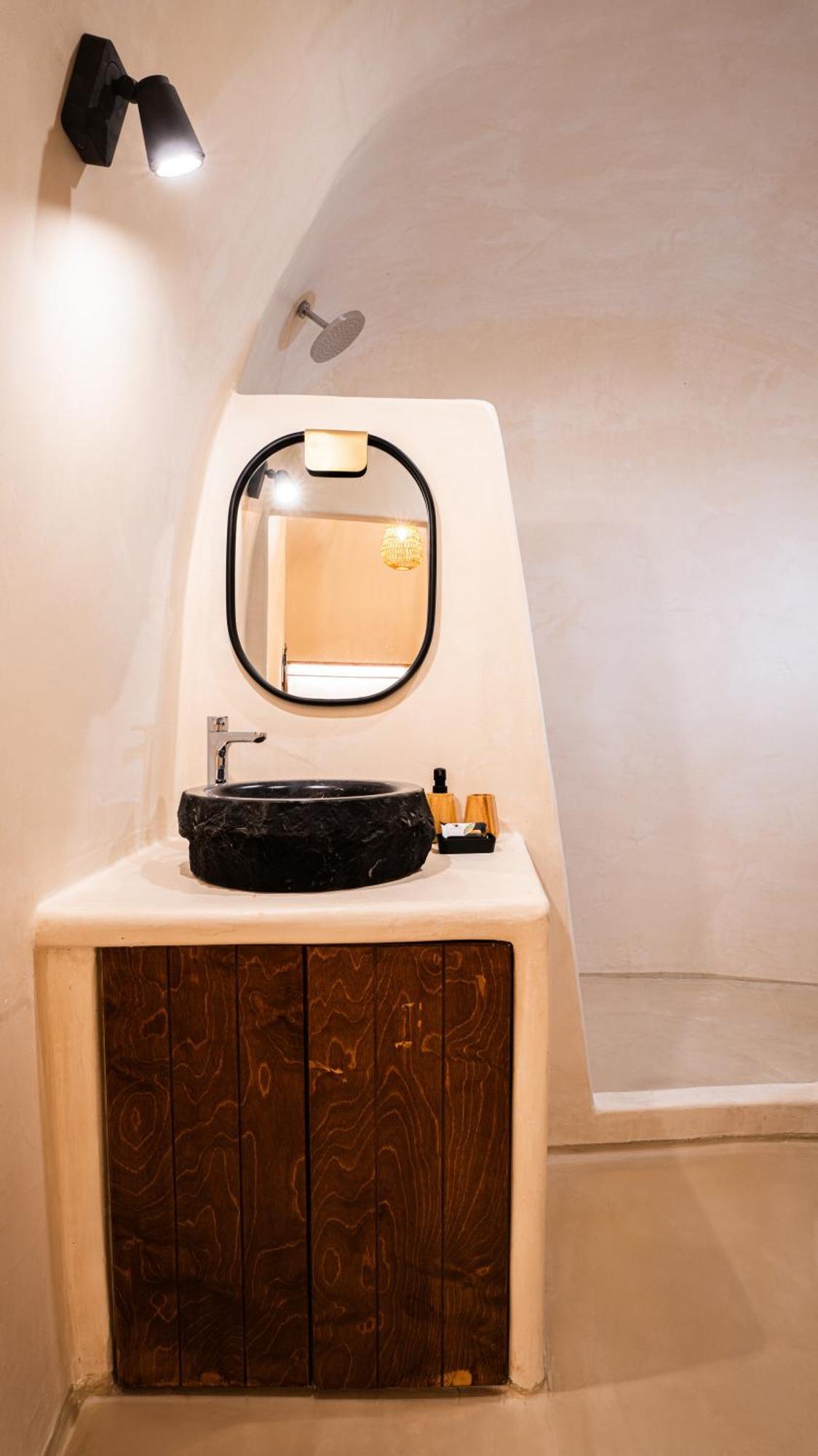 Approxi Cave: 2-Bedroom Retreat Exo Gonia Ngoại thất bức ảnh